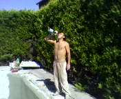 Mon chéri entrain de bosser tres tres dur